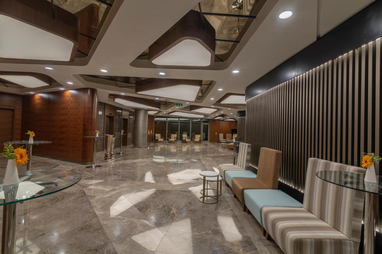 คราวน์ พลาซา คัปปาโดเชีย - เนฟเซฮีร์ Hotel เนฟซิเฮียร์ ภายนอก รูปภาพ